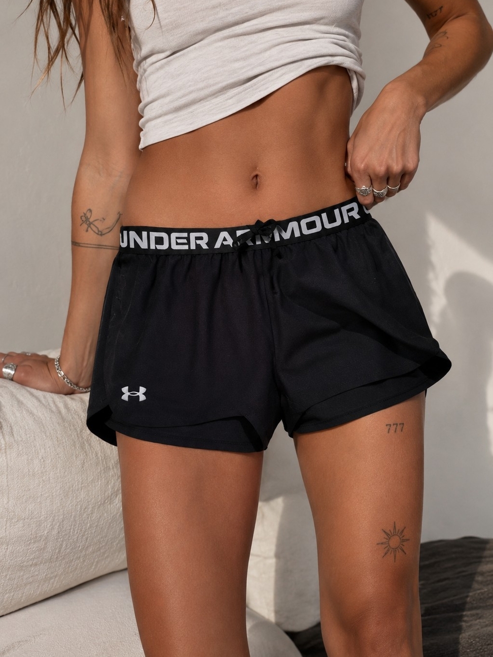 Under Armour Women's Athletic Running Shorts – Black | Youth Large (YLG / 14-16)
